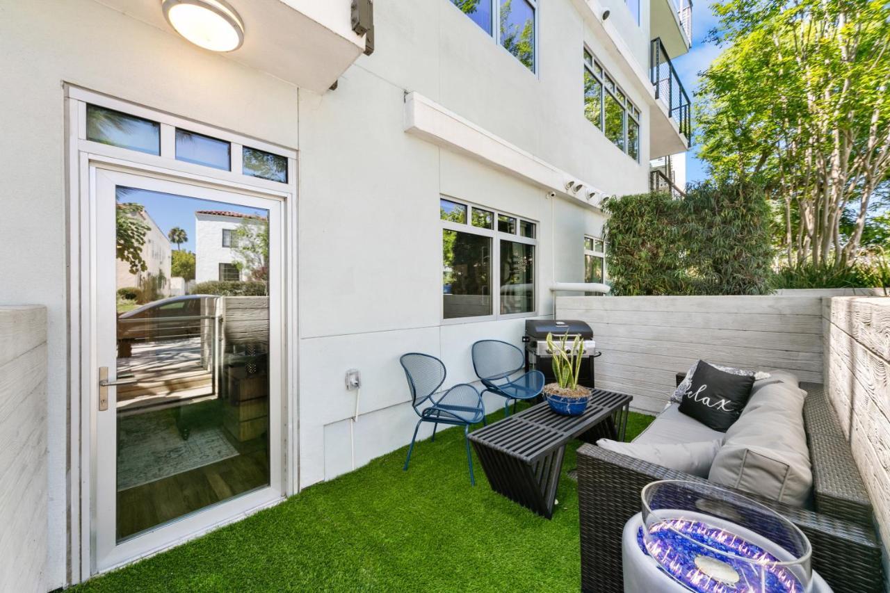 Beverly Grove Chic City Oasis 2 Bedroom Apt With Den 138 Los Angeles Buitenkant foto