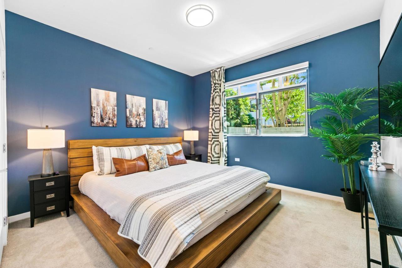 Beverly Grove Chic City Oasis 2 Bedroom Apt With Den 138 Los Angeles Buitenkant foto